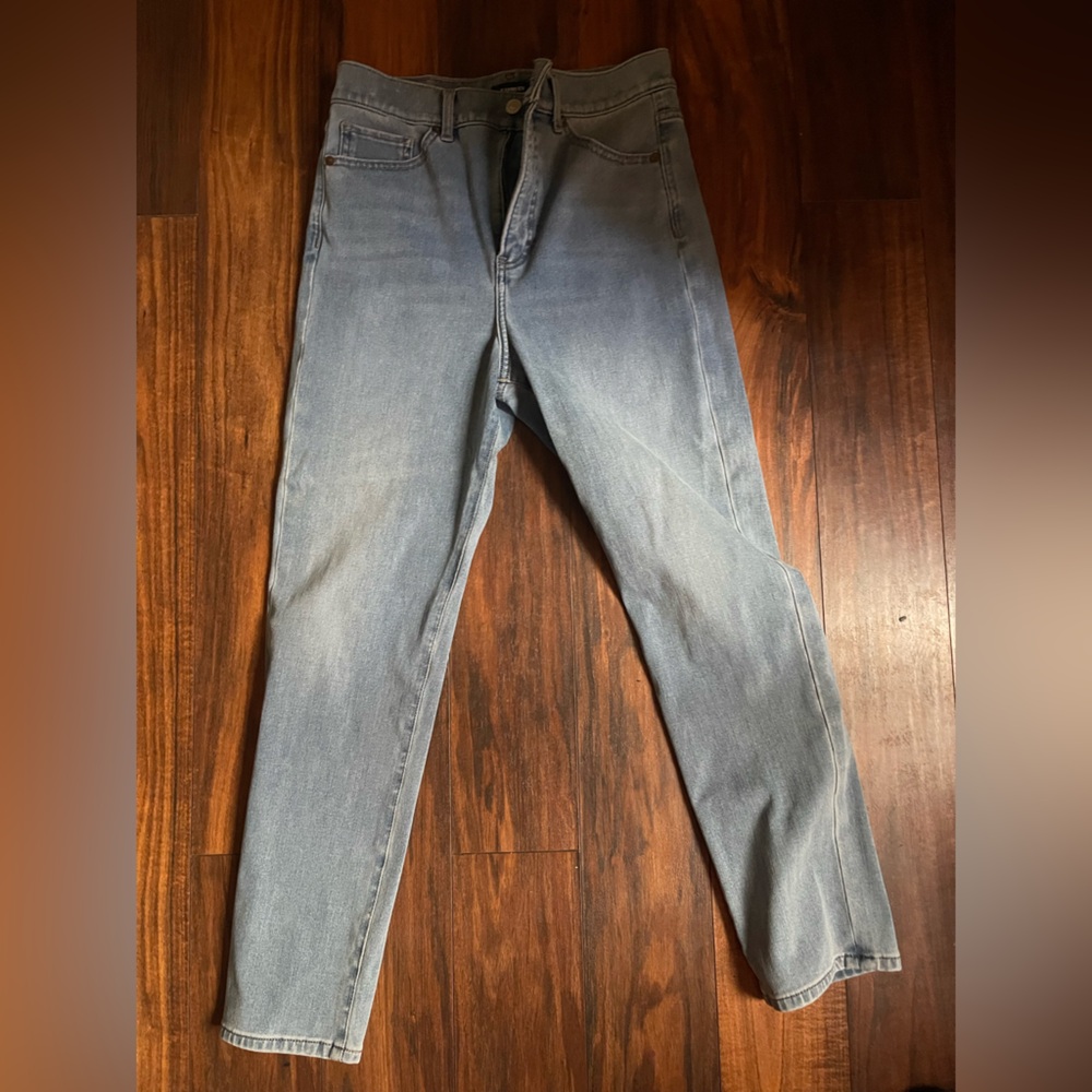 Express Slim Super High Rise Jeans - Picture 3 of 4